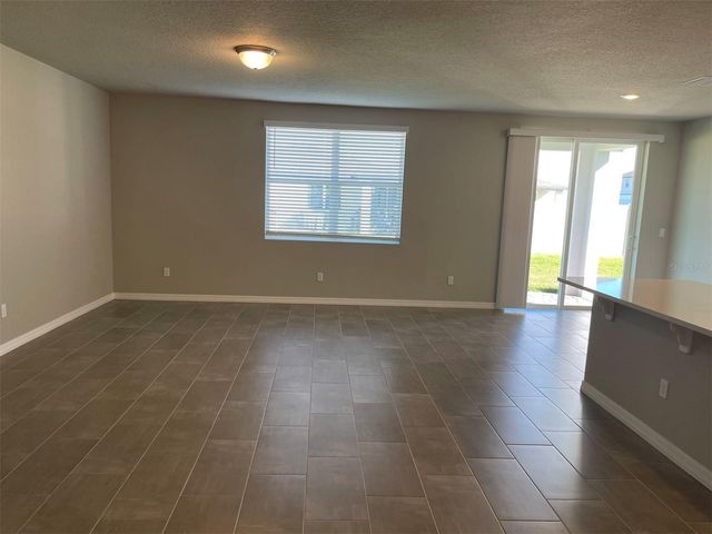 5295 MEREDREW LANE, St Cloud, FL 34771