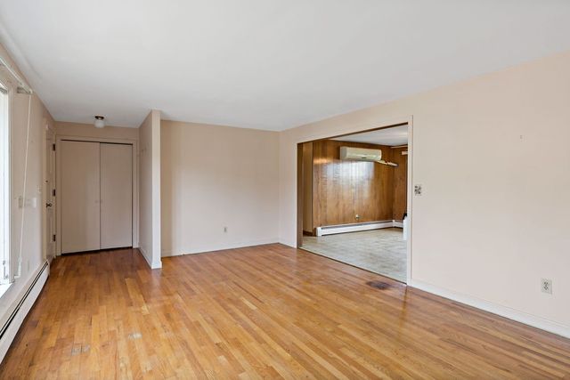 85 Sunset Avenue, Providence, RI 02909