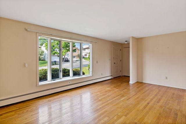85 Sunset Avenue, Providence, RI 02909