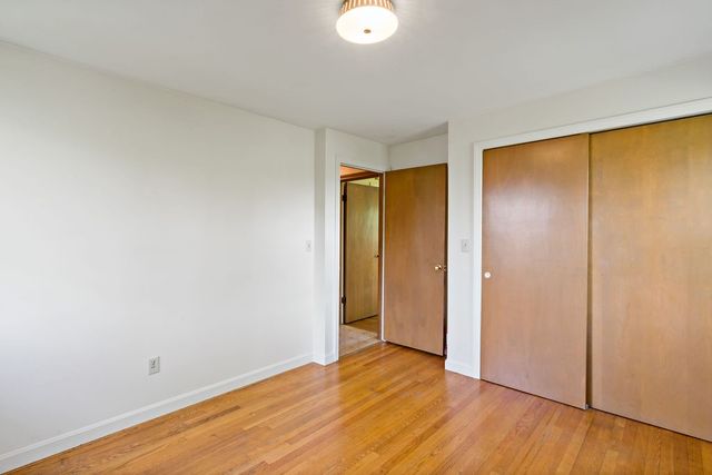 85 Sunset Avenue, Providence, RI 02909