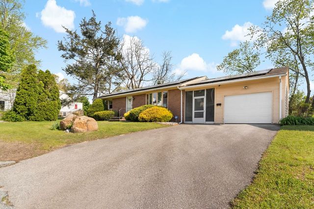 85 Sunset Avenue, Providence, RI 02909