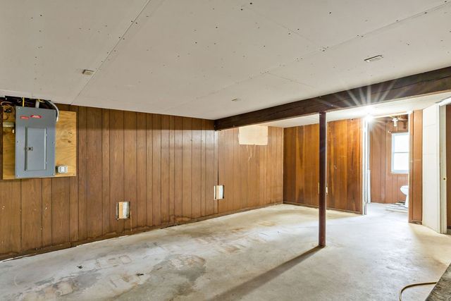 85 Sunset Avenue, Providence, RI 02909