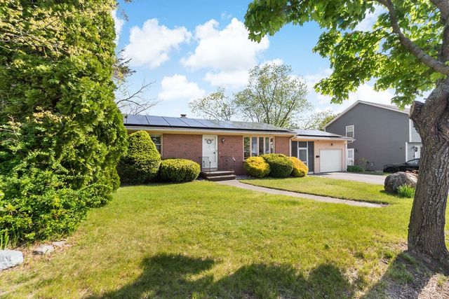 85 Sunset Avenue, Providence, RI 02909
