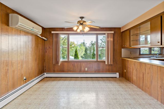 85 Sunset Avenue, Providence, RI 02909