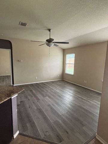 11507 N Peak, San Antonio, TX 78245