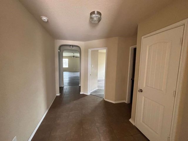 11507 N Peak, San Antonio, TX 78245