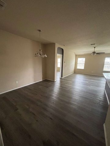 11507 N Peak, San Antonio, TX 78245