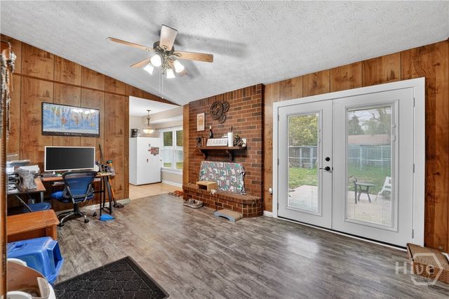 7313 Tropical Way, Savannah, GA 31410