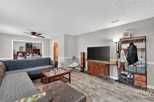 7313 Tropical Way, Savannah, GA 31410