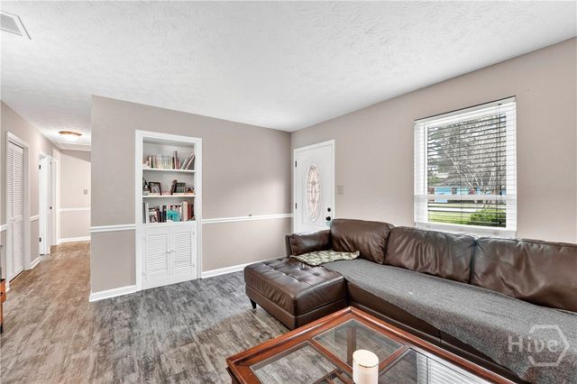 7313 Tropical Way, Savannah, GA 31410