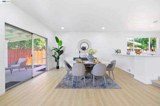 5011 Doyle Rd, San Jose, CA 95129