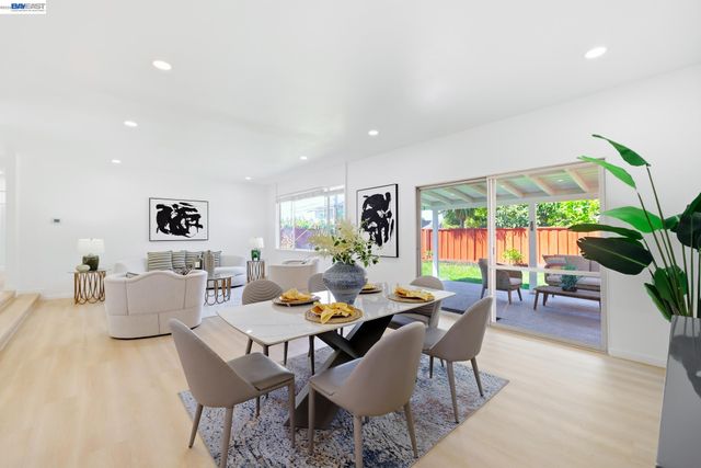 5011 Doyle Rd, San Jose, CA 95129