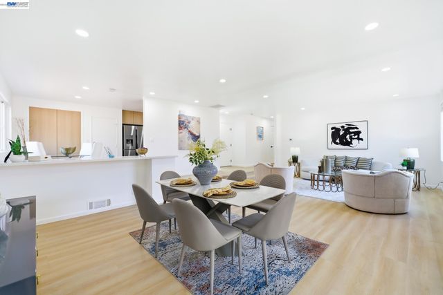 5011 Doyle Rd, San Jose, CA 95129