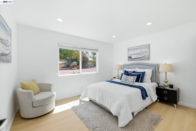 5011 Doyle Rd, San Jose, CA 95129