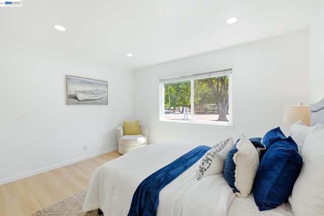 5011 Doyle Rd, San Jose, CA 95129