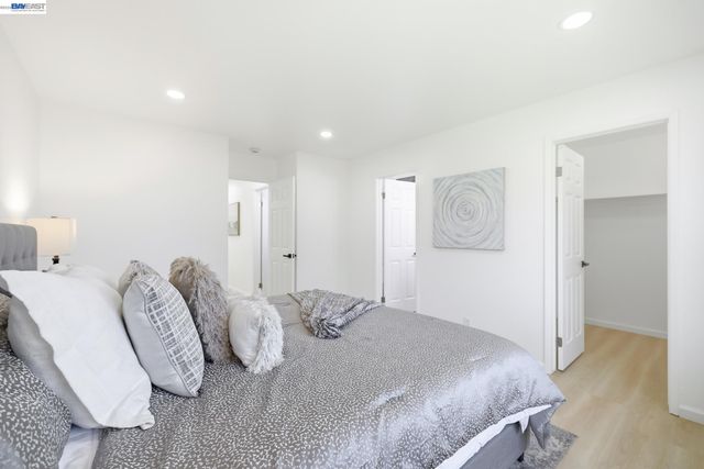 5011 Doyle Rd, San Jose, CA 95129