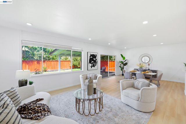 5011 Doyle Rd, San Jose, CA 95129