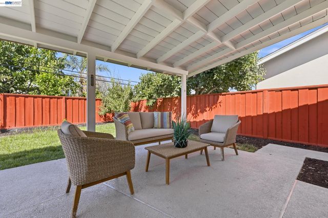 5011 Doyle Rd, San Jose, CA 95129