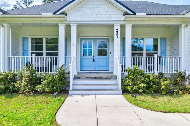 251 Stone Gate Lane, Summerville, SC 29486