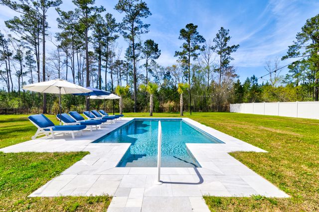 251 Stone Gate Lane, Summerville, SC 29486