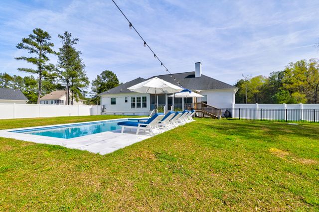 251 Stone Gate Lane, Summerville, SC 29486