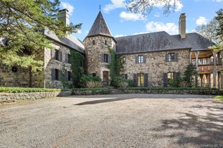61 Evarts Hill 41, Garrison, NY 10524