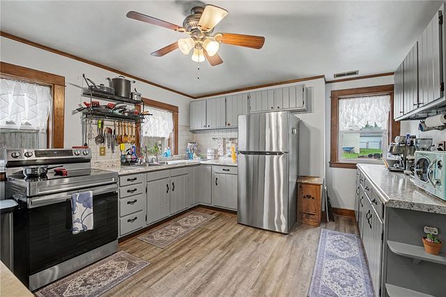 117 E Center Street, Farmersville, OH 45325