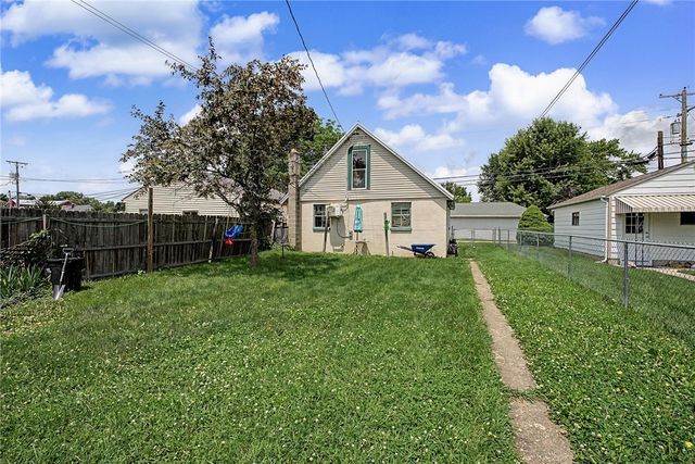 117 E Center Street, Farmersville, OH 45325