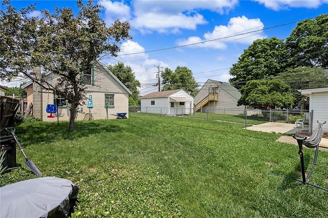 117 E Center Street, Farmersville, OH 45325
