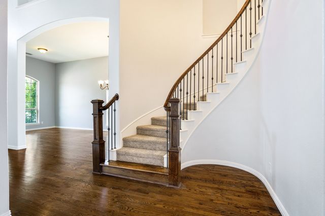 2609 Cole Castle Drive, Lewisville, TX 75056