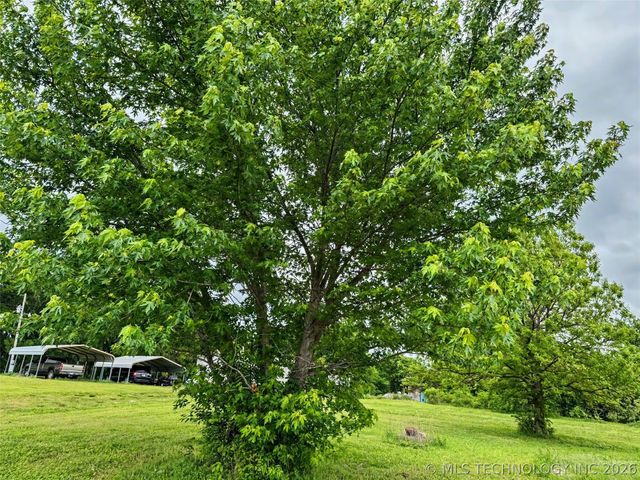 15520 N Clear Creek Road, Hulbert, OK 74441