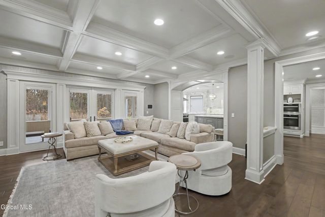 9 Sage Estate, Menands, NY 12204