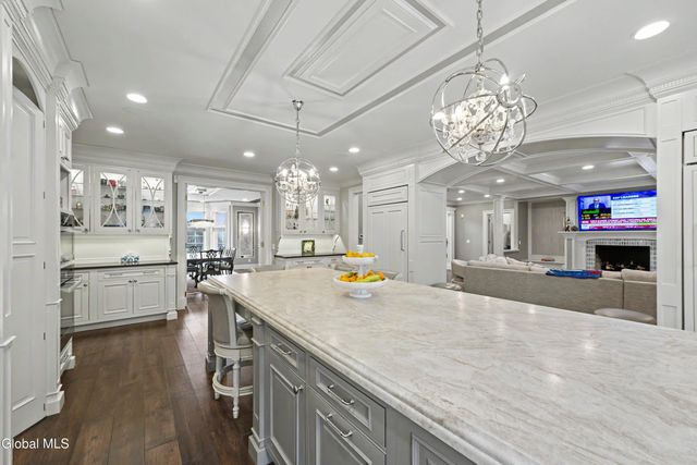 9 Sage Estate, Menands, NY 12204