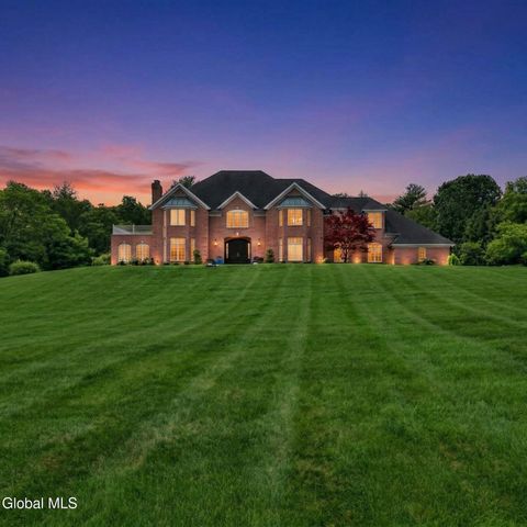 9 Sage Estate, Menands, NY 12204