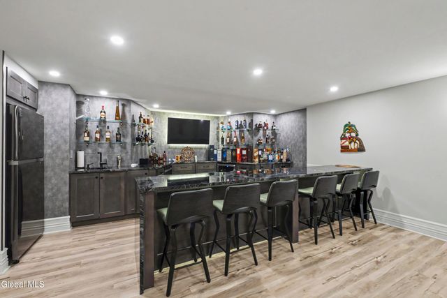 9 Sage Estate, Menands, NY 12204