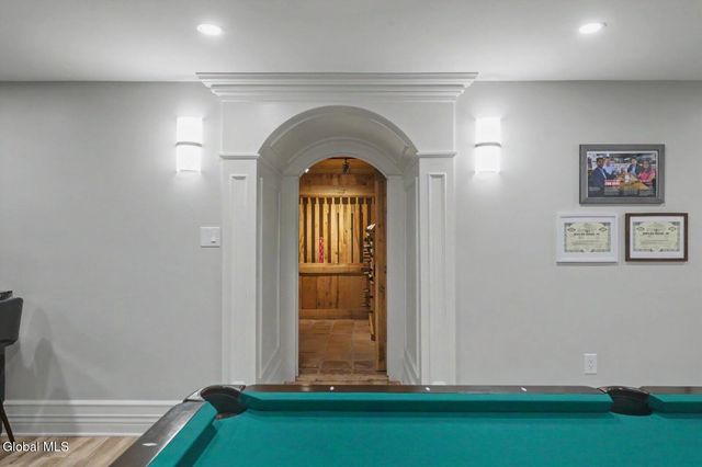 9 Sage Estate, Menands, NY 12204