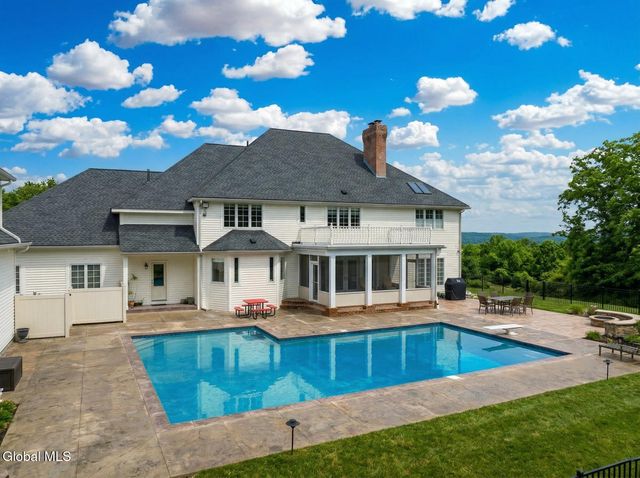 9 Sage Estate, Menands, NY 12204