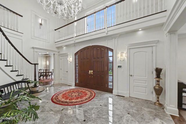 9 Sage Estate, Menands, NY 12204