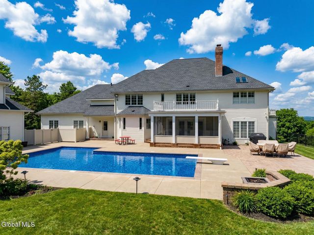 9 Sage Estate, Menands, NY 12204