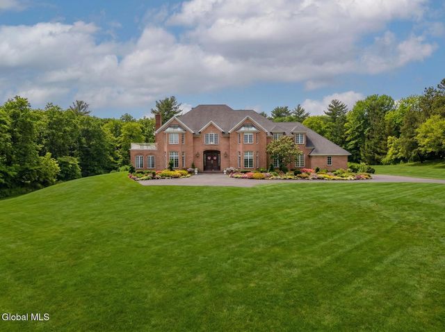 9 Sage Estate, Menands, NY 12204