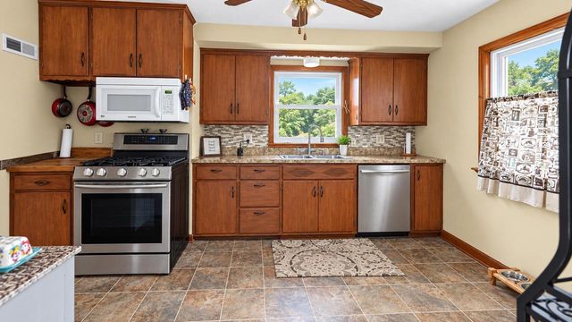 2624 Mitchell STREET, Racine, WI 53403