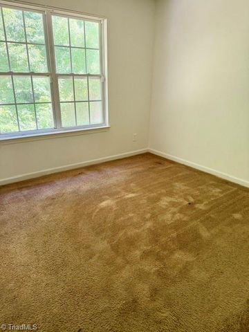 4616 Mallard Creek Drive, Greensboro, NC 27405