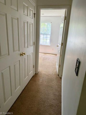 4616 Mallard Creek Drive, Greensboro, NC 27405