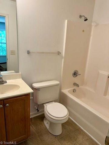 4616 Mallard Creek Drive, Greensboro, NC 27405
