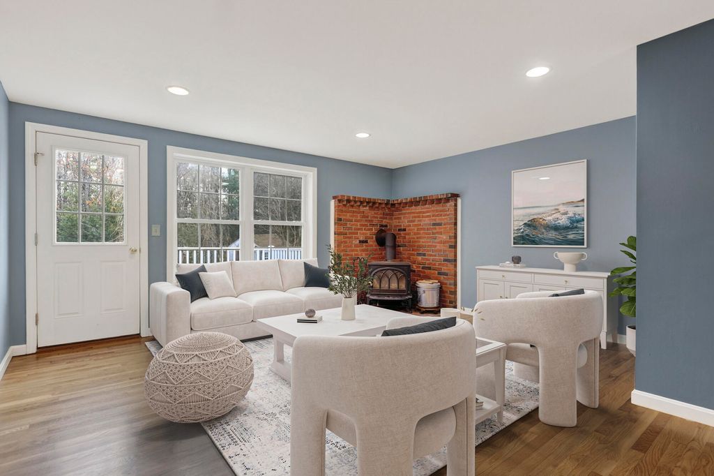 350 Hillside Street, Yarmouth, ME 04096 — photo 4