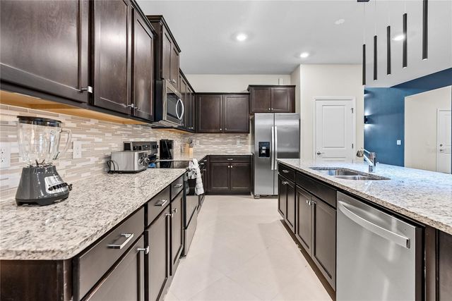 15969 CAPE CORAL LOOP, Clermont, FL 34714