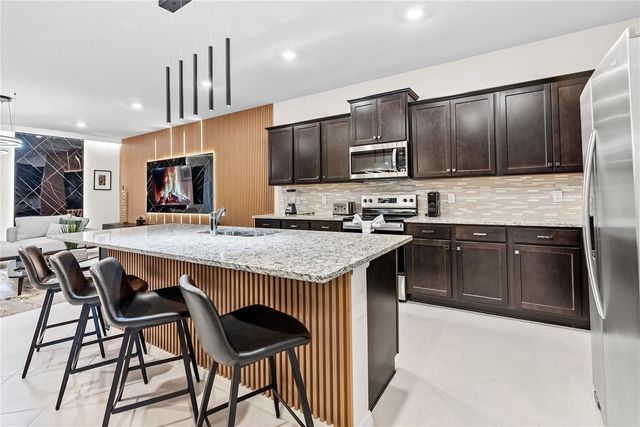 15969 CAPE CORAL LOOP, Clermont, FL 34714