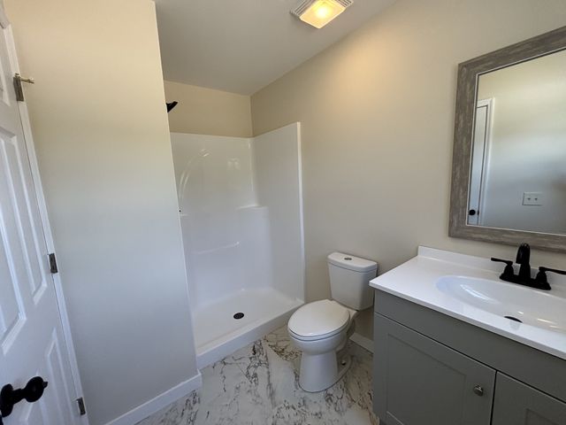 6620 High Meadow Ct, Nunnelly, TN 37137