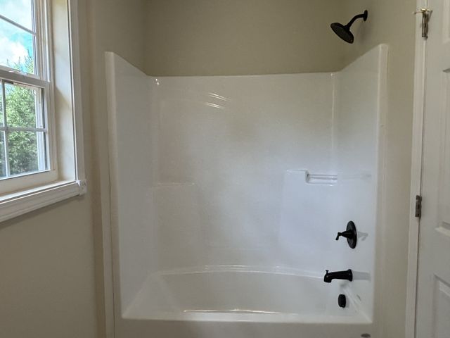 6620 High Meadow Ct, Nunnelly, TN 37137