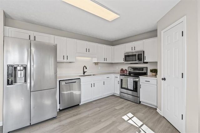 40 Fairview Knoll, Dallas, GA 30157